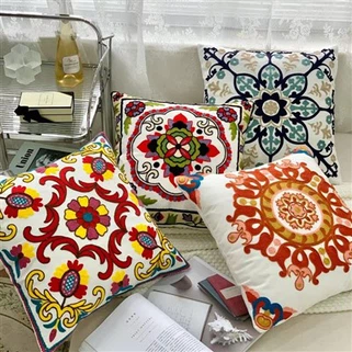 花柄の枕カバー